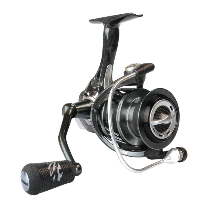 Okuma ITX Carbon spin reel